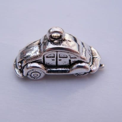 Beetle Car Wine Glass Charm - Initial Full Bead Style