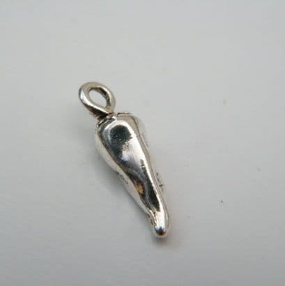 Chili Pepper Wine Glass Charm - Full Bead Style