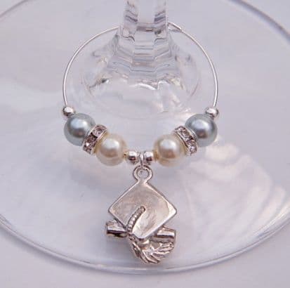 Graduation Cap Wine Glass Charm - Elegance Style