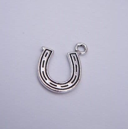 Horseshoe Bracelet - Charm Beaded Style