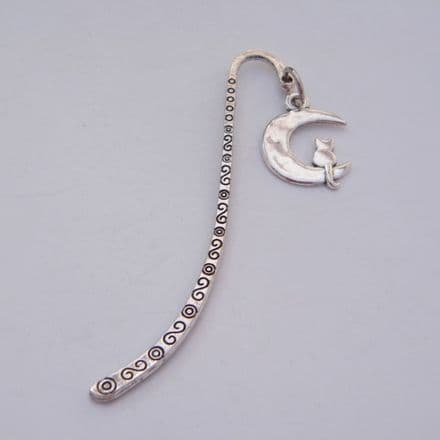 Moon With Cat Bookmark - Charm Style