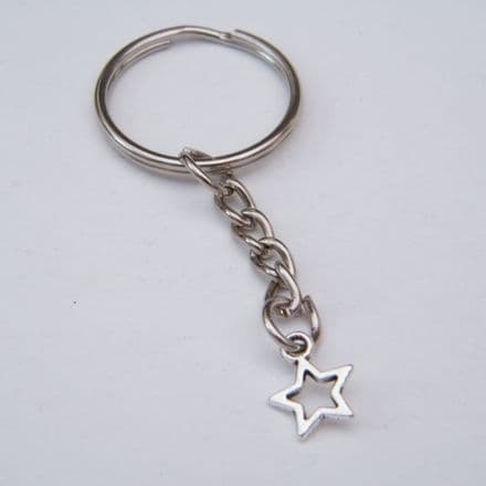 Star Outline Keyring - Charm Style