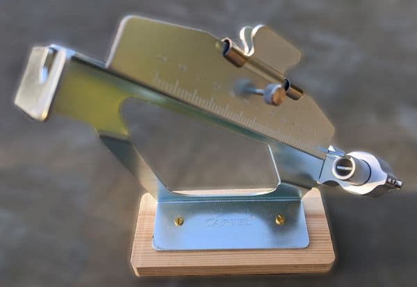 CARTEL FLETCHING JIG 6