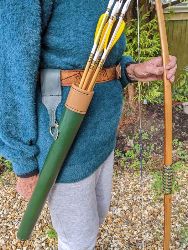 Ladies Victorian style Leather Quiver Left hand