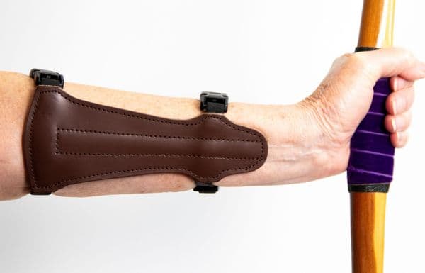 SLIM BROWN LEATHER BRACER, elastic strap