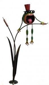 Metal garden stake with sitting frog