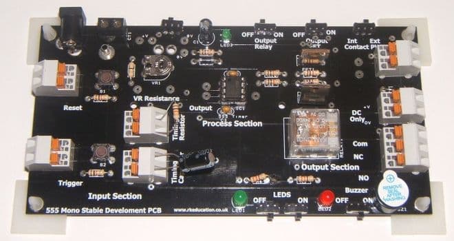 555 Monostable Training and Development PCB Self Build Kit