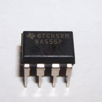 555 Timer IC 8 pin DIP Pack of 1