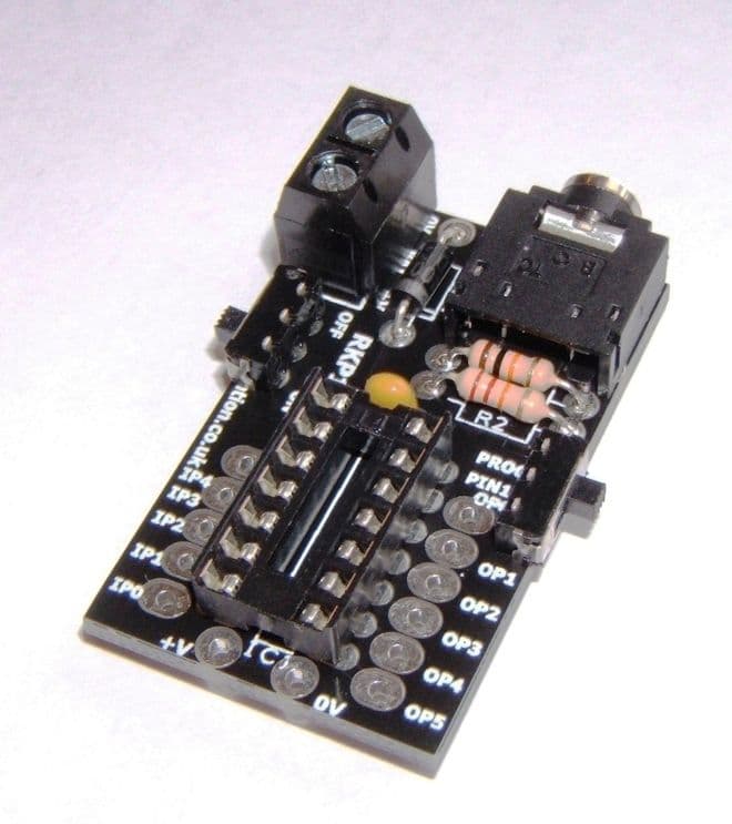 RKP14c Compact Project PCB for 14 pin PIC,PICAXE and Genie Self Build Kit