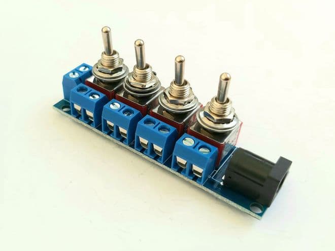 RKpdu5 DPDT Power Distribution Unit for Model Railway - (ON) OFF (ON) DPDT Toggles Constructed