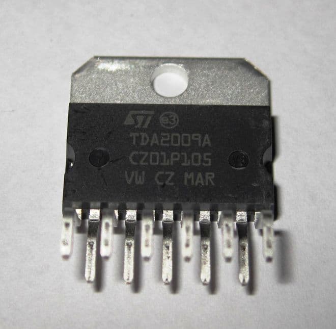 TDA2009a 10w + 10w Stereo Amplifier 11 pin multiwatt Pack of 1