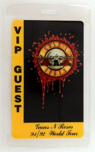 GUNS N ROSES