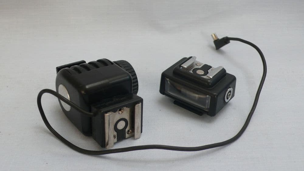 Camera Flash Slave Unit with Hot Shoe PC Socket Tilt Acc Hot Shoe 4 99