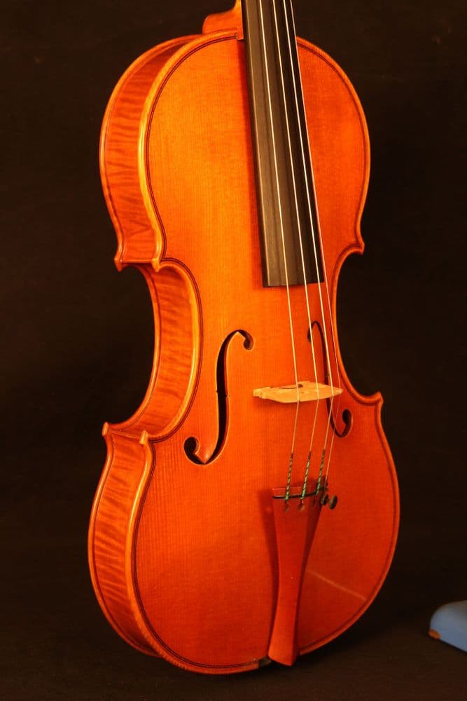 1989 violin in the manner of Guarneri del Gesù