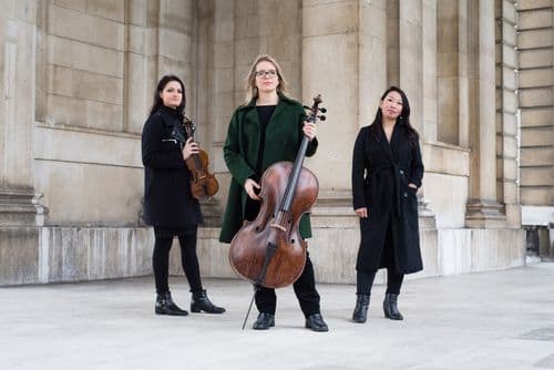 Heather Tuach playing her Hansell 'Gofriller' Cello