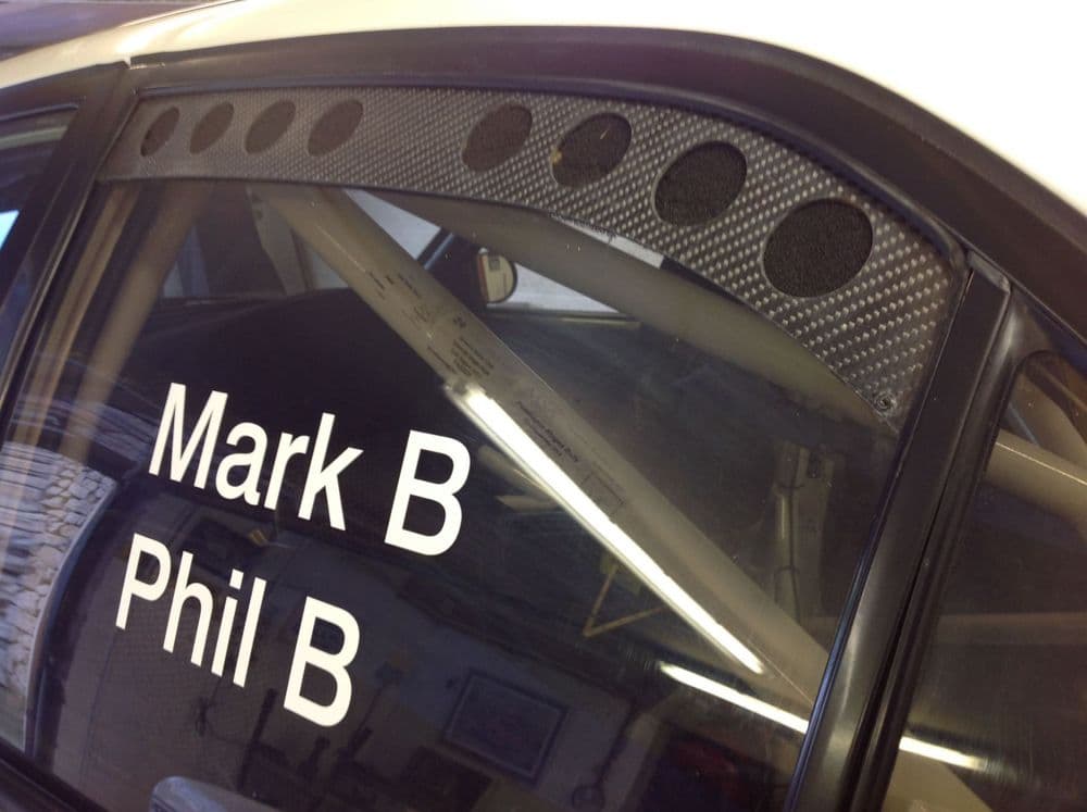 Mitsubishi Evo 4/5/6 Window Vents Carbon