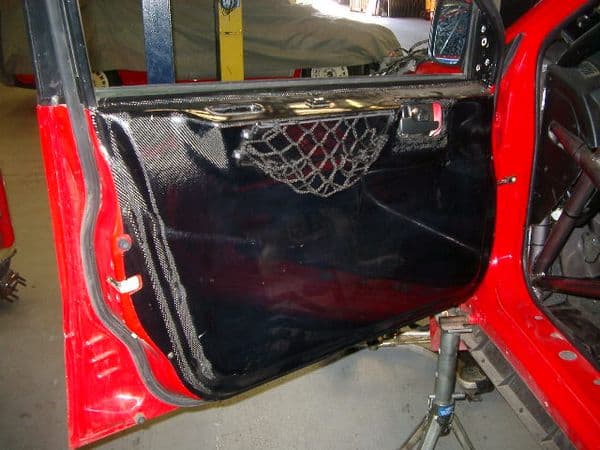Mitsubishi Evo 8 Carbon Doorcard Electric Honeycomb L/H/F. RT0454/MI