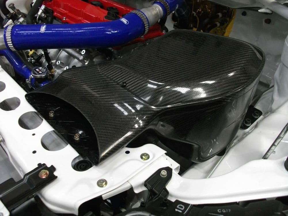 Mitsubishi Evo X Carbon Air Box.