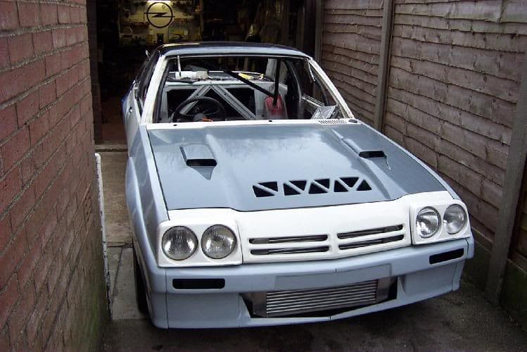 Opel Manta i240 Body Kit