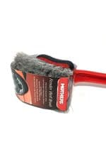 Mothers Fender Well Brush, Extra-Soft, Scratch-Free Bristles, Brush length: 470mm