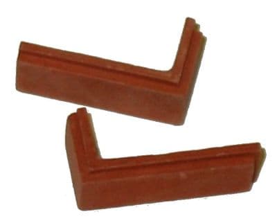 Multi Red Corner Slip - Dolls House