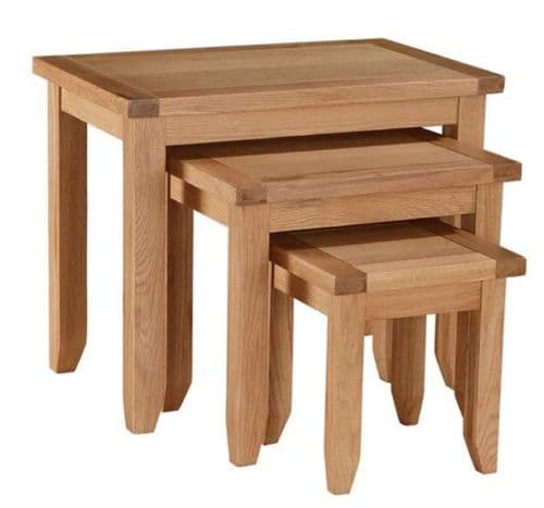 Merlin Solid Oak Nest of Tables Set with Oak Vaneer HL109