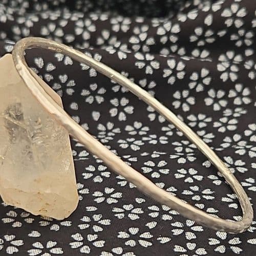2.5mm Silver Hammered Bangle 12