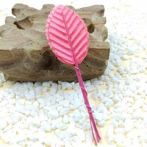 Rose leaf, Artificial fibers and wires, Pinkish red, 11cm x 3cm [approximate], 10 pieces, [ST1094]