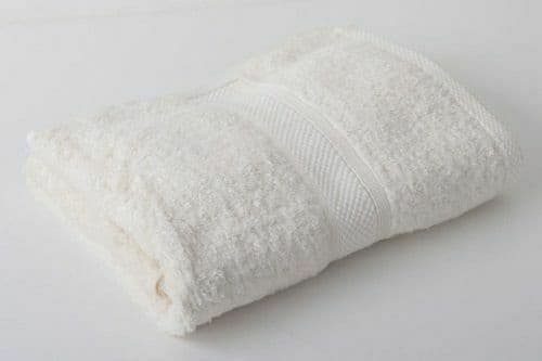 Cream 100% Cotton Towel 500 Gsm