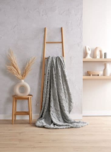 Silver Cable Knit Throw 140 x 200 cm