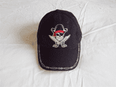 CROSSED CUTLASSES AND PIRATE SKULL EMBROIDERED BASEBALL CAP