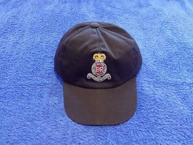 ROYAL HORSE ARTILLERY 3rd REGIMENT ( RHA ) BASEBALL CAP WITH A BULLION WIRE BADGE (1)