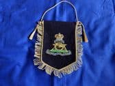 ROYAL REGIMENT OF ARTILLERY ( RRA) PENNANT WITH BULLION WIRE EMBROIDERED BADGE