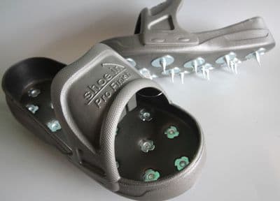 RWS049 Shoe in Spikey shoe