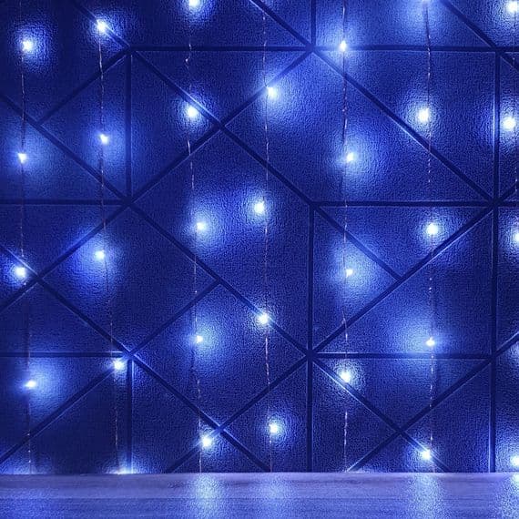 105 LED Fairy Lights 10.5M with 8 Function USB Powered Copper & Black Wire