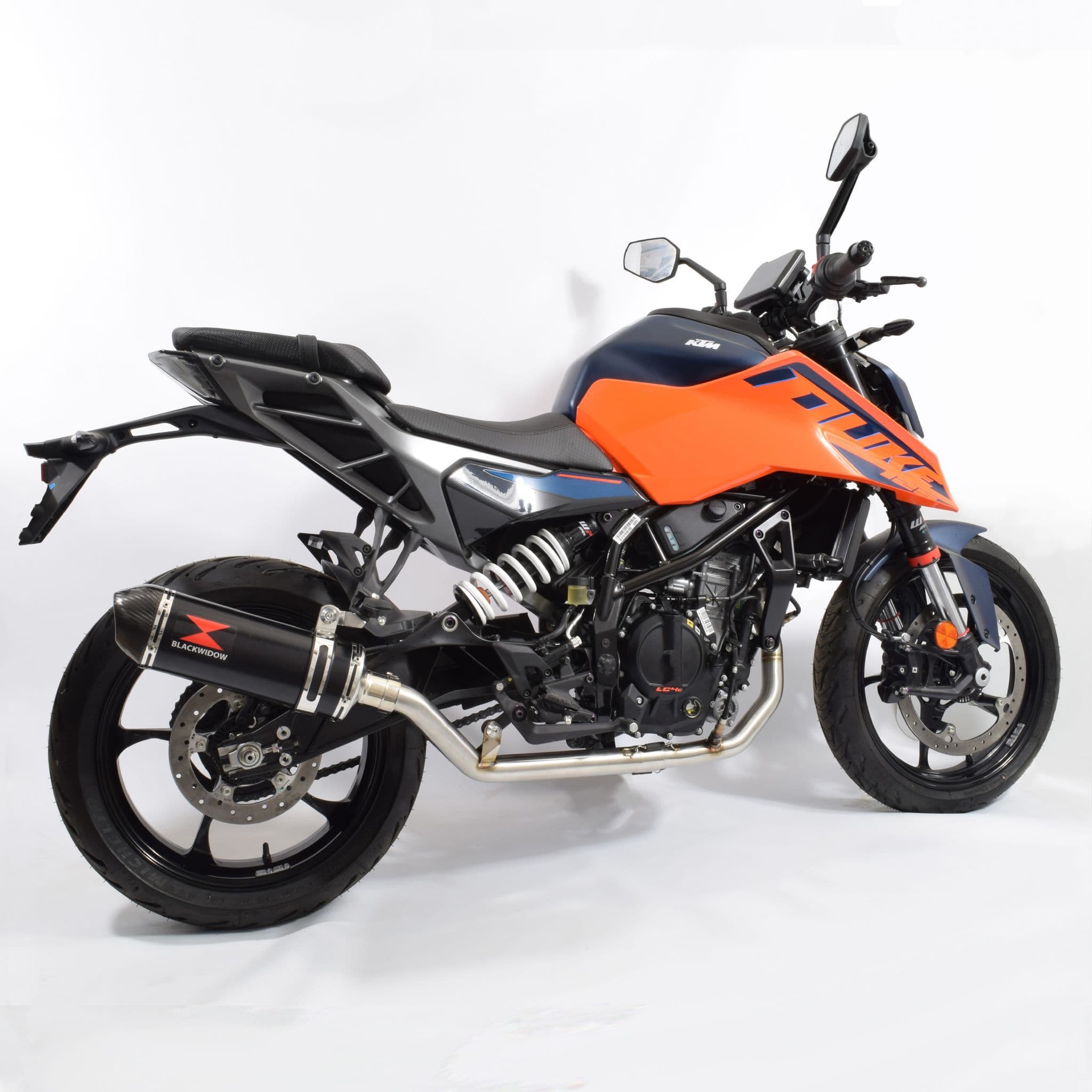 その他 E.R KTM 125 Duke 2024 - 2025 Exhaust System 300 mm Oval Black