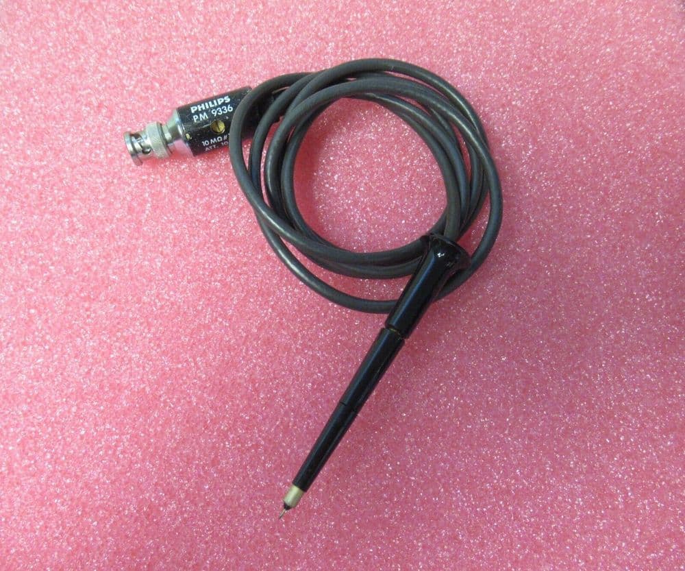 Philips PM 9336 Passive Oscilloscope Probe Set 10M 11pF 1 5ns 10 1 500V Max