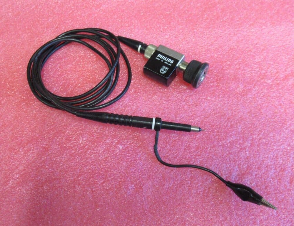 Philips PM8927A Passive Oscilloscope Probe Set 10M 11pF 1 5ns 10 1 500V Max