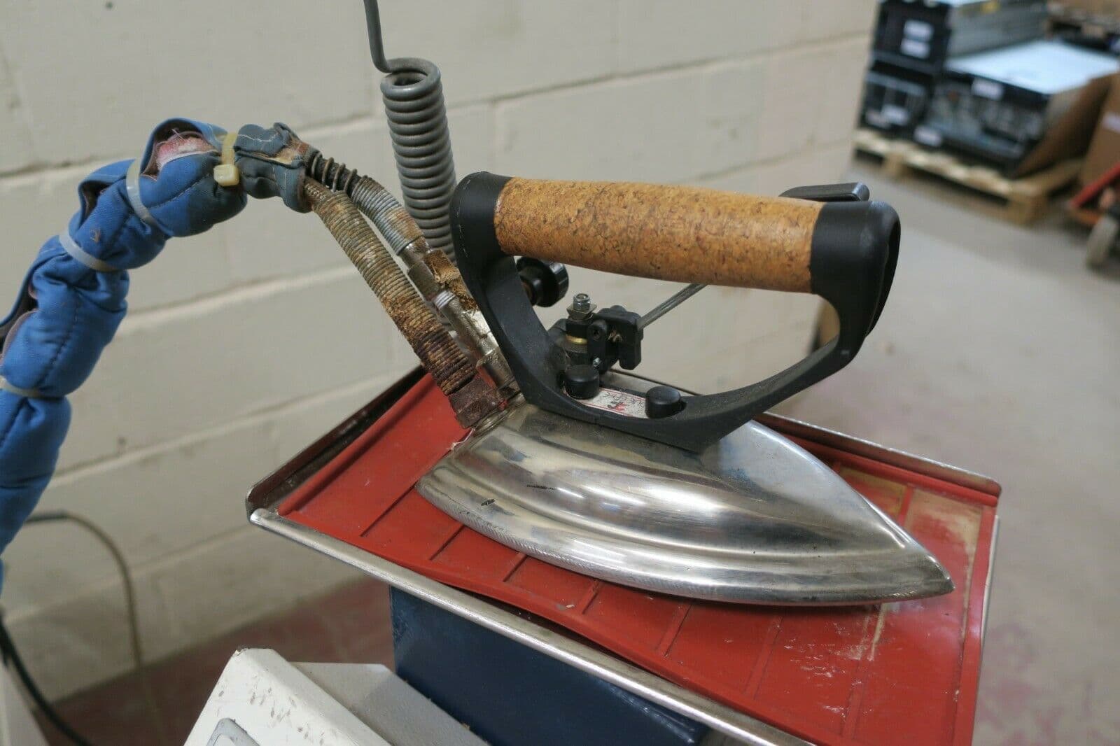 Pony Formplus Garment Finishing Laundry Dry Wet Cleaning Machine Steam