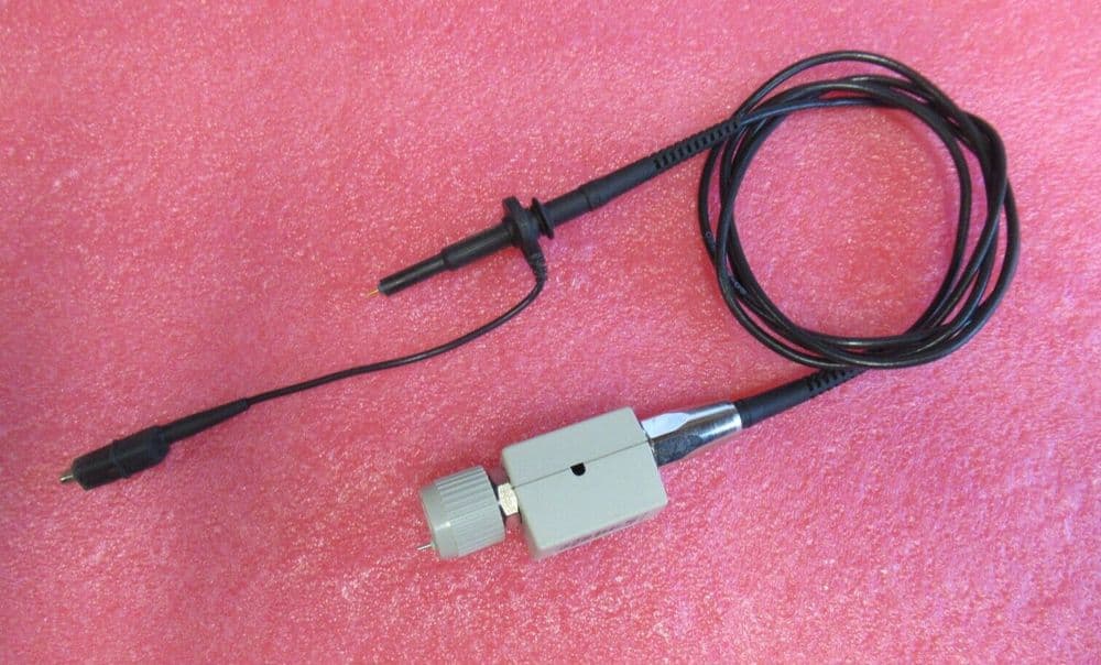 Tektronix P6139A 500MHz 10X 10M 8 0pF Passive Oscilloscopes Probe 1 3M