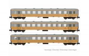 Arnold HN4325 N Gauge NOVOG Schlieren Coach Set (3)