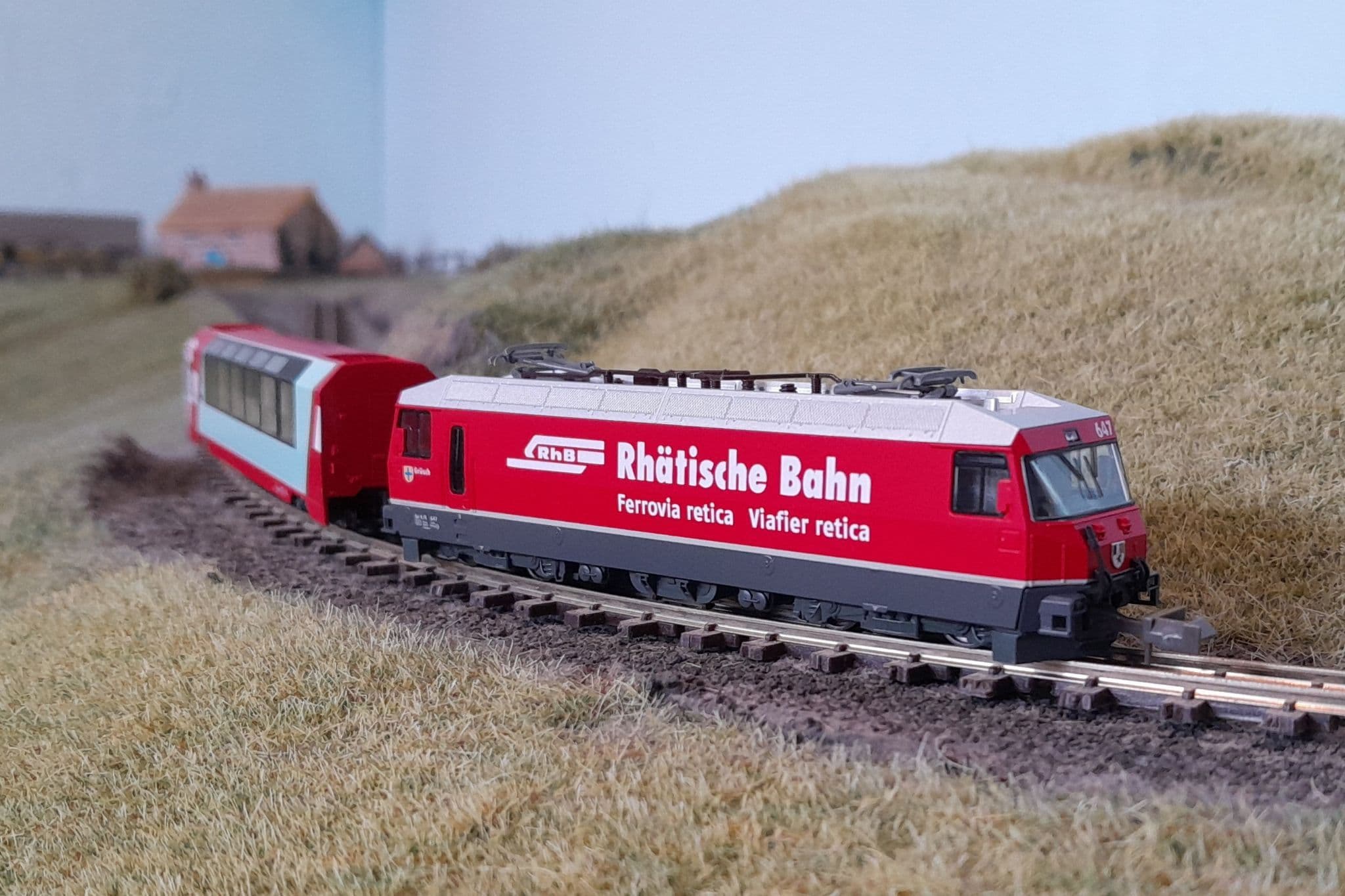 Kato 10-2026 N Gauge RhB Glacier Express Train Pack