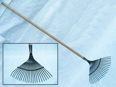 Grass Rake With Wooden Handle - Garden / Leaves / Lawn / Soil
