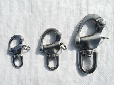 Swivel Snap Shackles