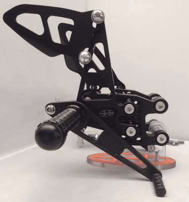 Adjustable Rearsets - Kawasaki ZX-10R (06-07). RSK006.