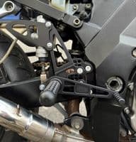 Adjustable Rearsets - Suzuki SV650 (99-10). RSS008.