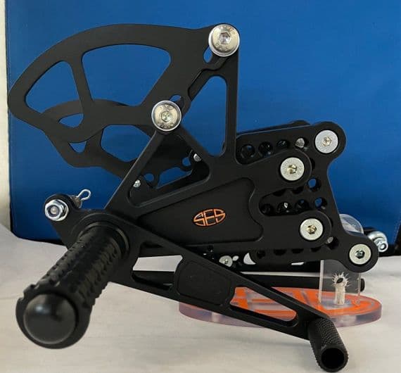 Adjustable Rearsets - Triumph 675 (06-12) Race & Road Shift. RST002-B.