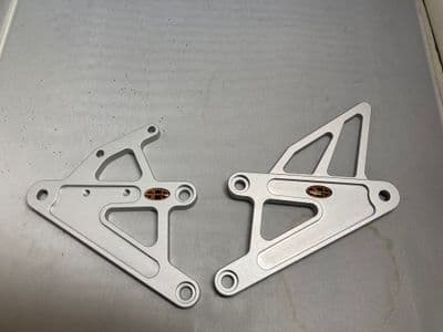 Fixed Hanger Plate - Honda NC30 & NC35.