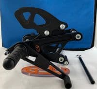 Fixed Rearset: Ducati Monster 600/750/900. RSD004 (BLACK)