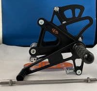 Fixed Rearsets - Kawasaki ZXR750 J/K/L (91-95). RSK017 BLACK.